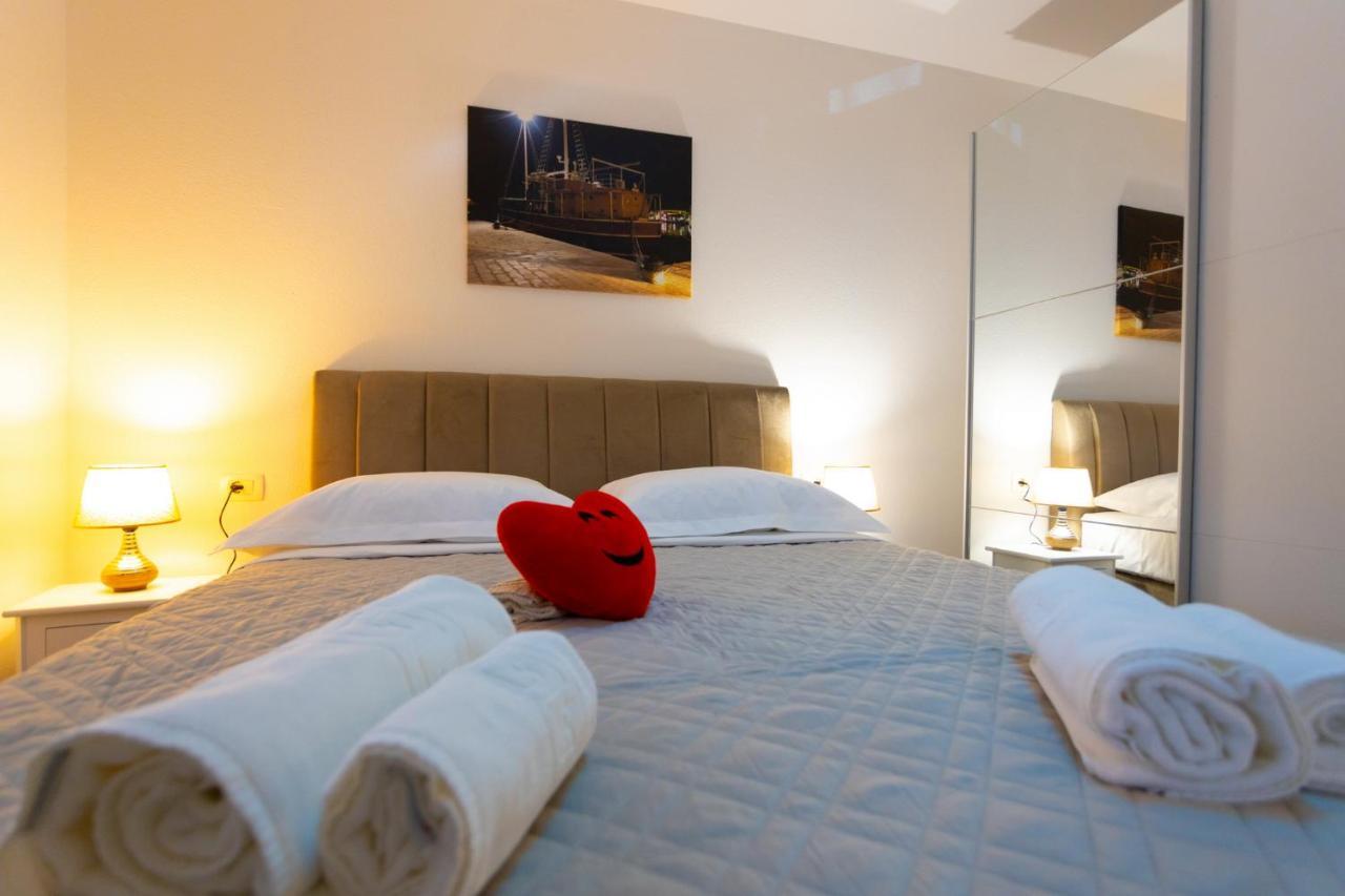 Apartments Jasa Deluxe Makarska Exterior foto
